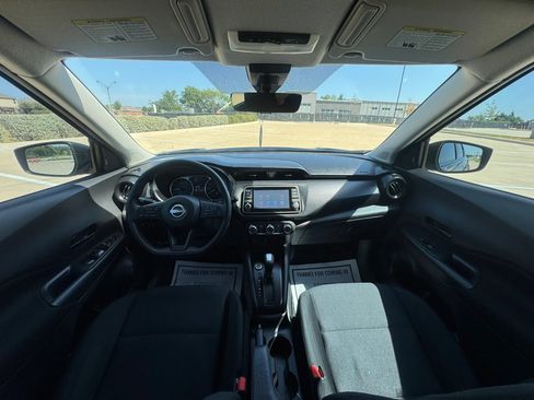 Used 2023 Nissan Kicks S w/ Interior Electronics Package FWD image 43