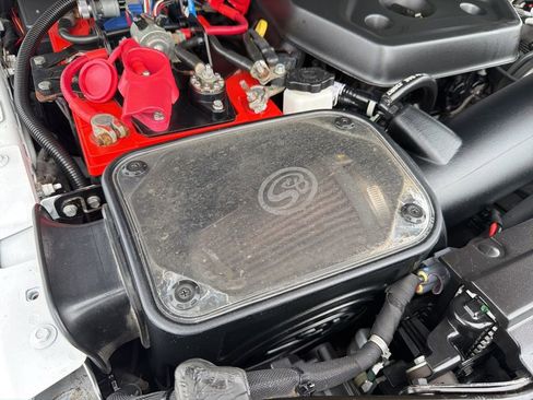 Used 2018 Jeep Wrangler Unlimited Rubicon image 13