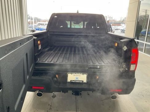 Certified 2025 Honda Ridgeline RTL image 21