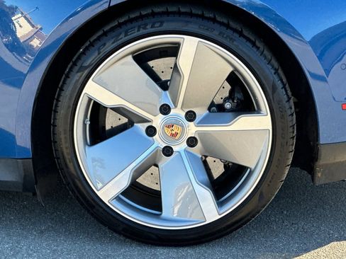 Used 2022 Porsche Taycan Turbo S image 44