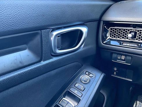 Used 2023 Honda Civic Sport image 28