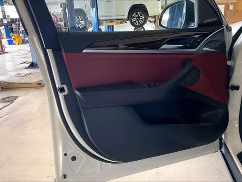 Certified 2023 BMW X3 sDrive30i w/ Premium Package w/ZPA RWD image 20
