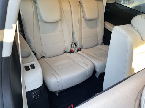 Certified 2023 Mercedes-Benz GLS 450 4MATIC image 49