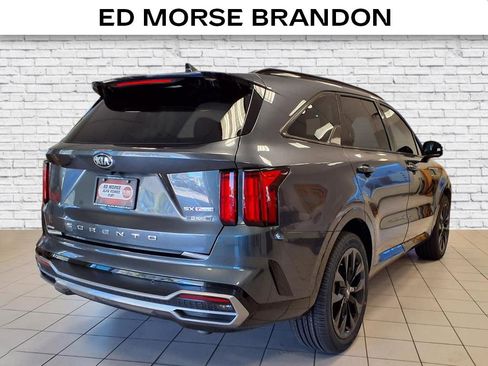 Used 2021 Kia Sorento SX image 5