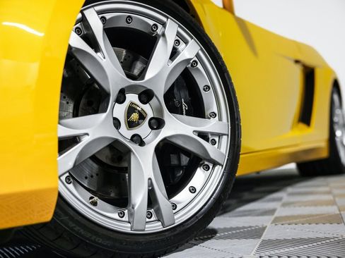 Used 2006 Lamborghini Gallardo Spyder image 12