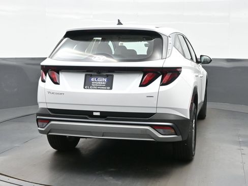 Used 2025 Hyundai Tucson SE AWD/4WD image 5