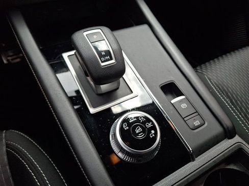 Used 2022 Mitsubishi Outlander ES FWD image 19