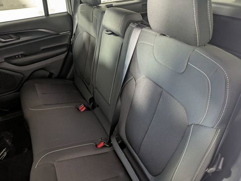 New 2025 Jeep Grand Cherokee Laredo w/ MOPAR Finishing Package image 15