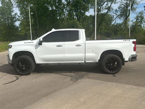 Used 2019 Chevrolet Silverado 1500 LTZ w/ LTZ Plus Package AWD/4WD image 2