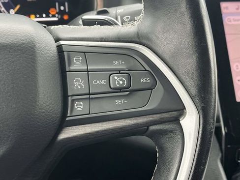 Used 2021 Jeep Grand Cherokee L Limited image 30