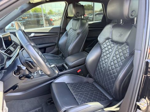 Used 2018 Audi SQ5 Premium Plus AWD/4WD image 18