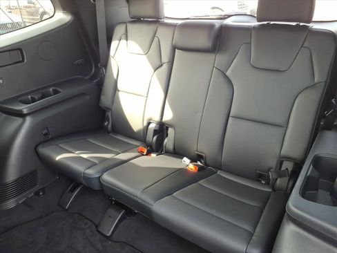 Used 2023 Kia Telluride EX X-Line image 13