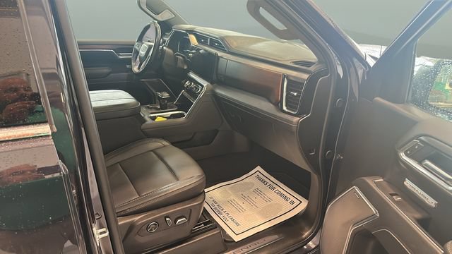 Used 2025 GMC Sierra 1500 Denali AWD/4WD image 19