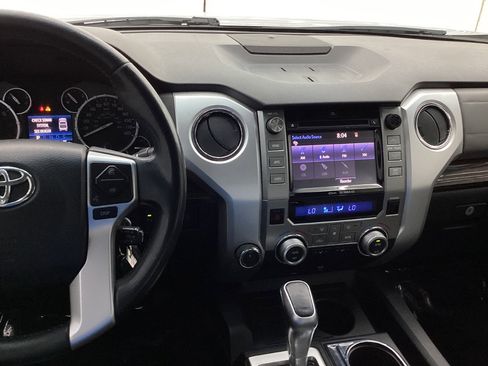 Used 2015 Toyota Tundra Limited w/ Limited Premium Package image 33