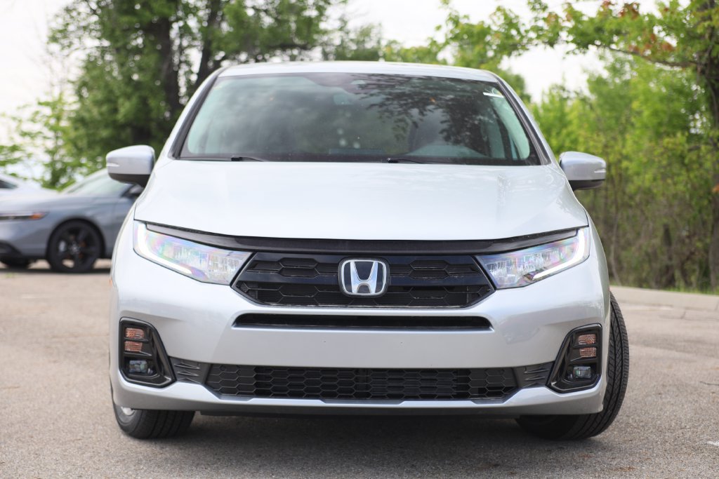 New 2027 Honda Odyssey Elite image 2