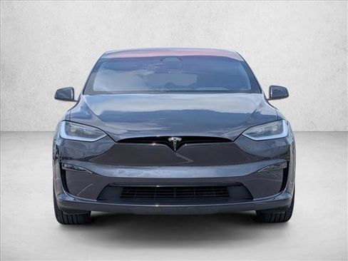 Used 2024 Tesla Model X AWD/4WD image 2