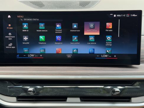 Used 2023 BMW X7 xDrive40i w/ Climate Comfort Package image 29