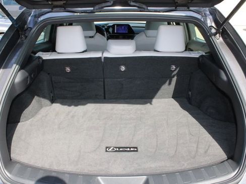 Used 2023 Lexus UX 250h FWD w/ Accessory Package (Z2) image 8