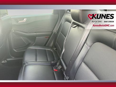 Used 2025 Ford Escape Platinum AWD/4WD image 34