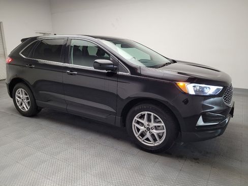 Used 2023 Ford Edge SEL image 11