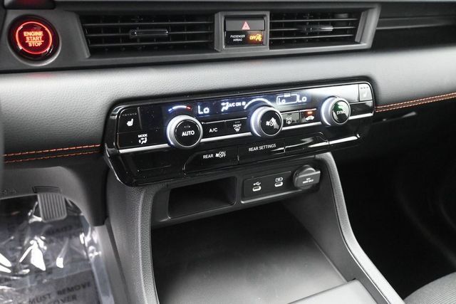 New 2026 Honda Pilot Sport image 6