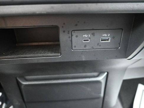 Used 2024 Nissan Titan SV w/ Accessory Utility Package image 21