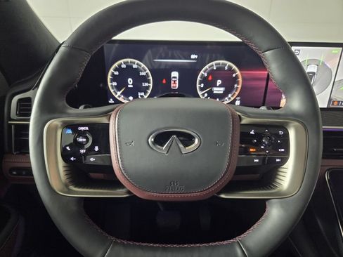 Used 2025 INFINITI QX80 Autograph w/ Autograph Exterior Package AWD/4WD image 17