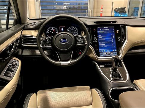 Used 2025 Subaru Outback Limited image 5