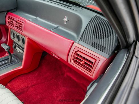 Used 1989 Ford Mustang GT RWD image 41
