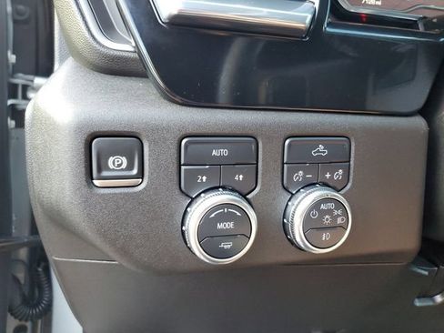 Used 2025 GMC Sierra 1500 Elevation AWD/4WD image 30