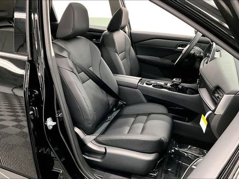 New 2026 Nissan Rogue SV AWD/4WD image 34