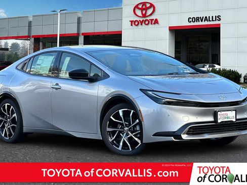 New 2026 Toyota Prius Plug-In Hybrid image 1