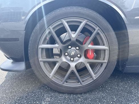 Used 2019 Dodge Challenger R/T Scat Pack w/ Plus Package RWD image 9