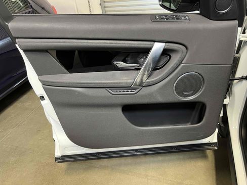 Used 2021 Land Rover Discovery Sport SE image 72