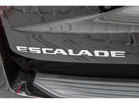 Certified 2023 Cadillac Escalade Sport w/ Touring Package image 67