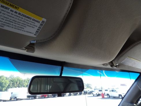 Used 2021 GMC Savana 3500 w/ Power Convenience Package RWD image 23