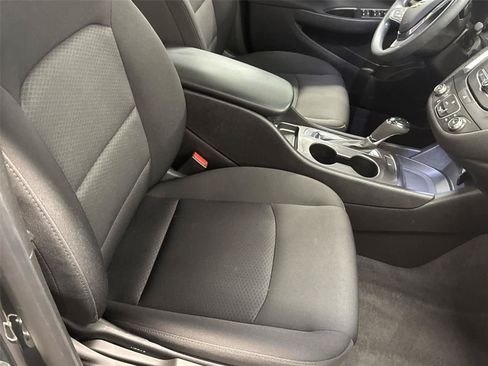 Used 2018 Chevrolet Malibu LS w/ LPO, Convenience Package 1 FWD image 15