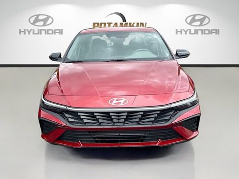 Certified 2026 Hyundai Elantra Sport FWD image 2