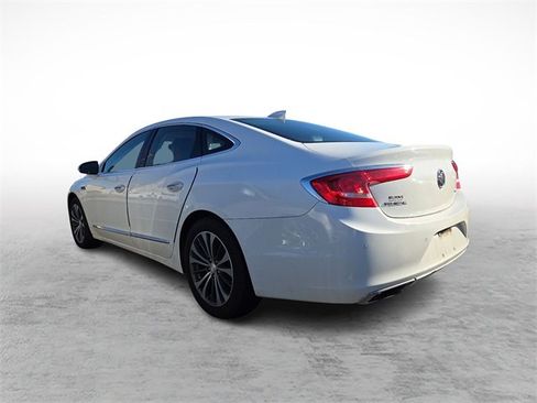 Used 2017 Buick LaCrosse Premium image 6