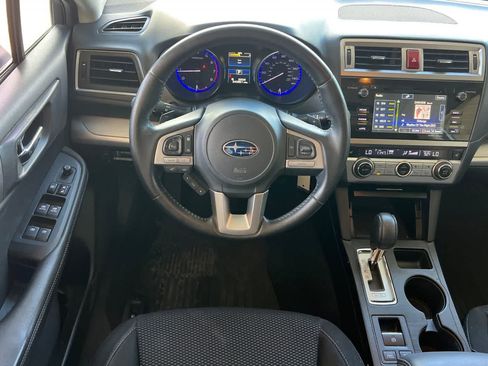 Used 2016 Subaru Outback 2.5i Premium AWD/4WD image 16
