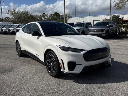 Used 2023 Ford Mustang Mach-E GT image 3