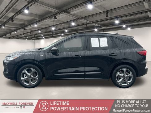 Used 2023 Ford Escape ST-Line image 13