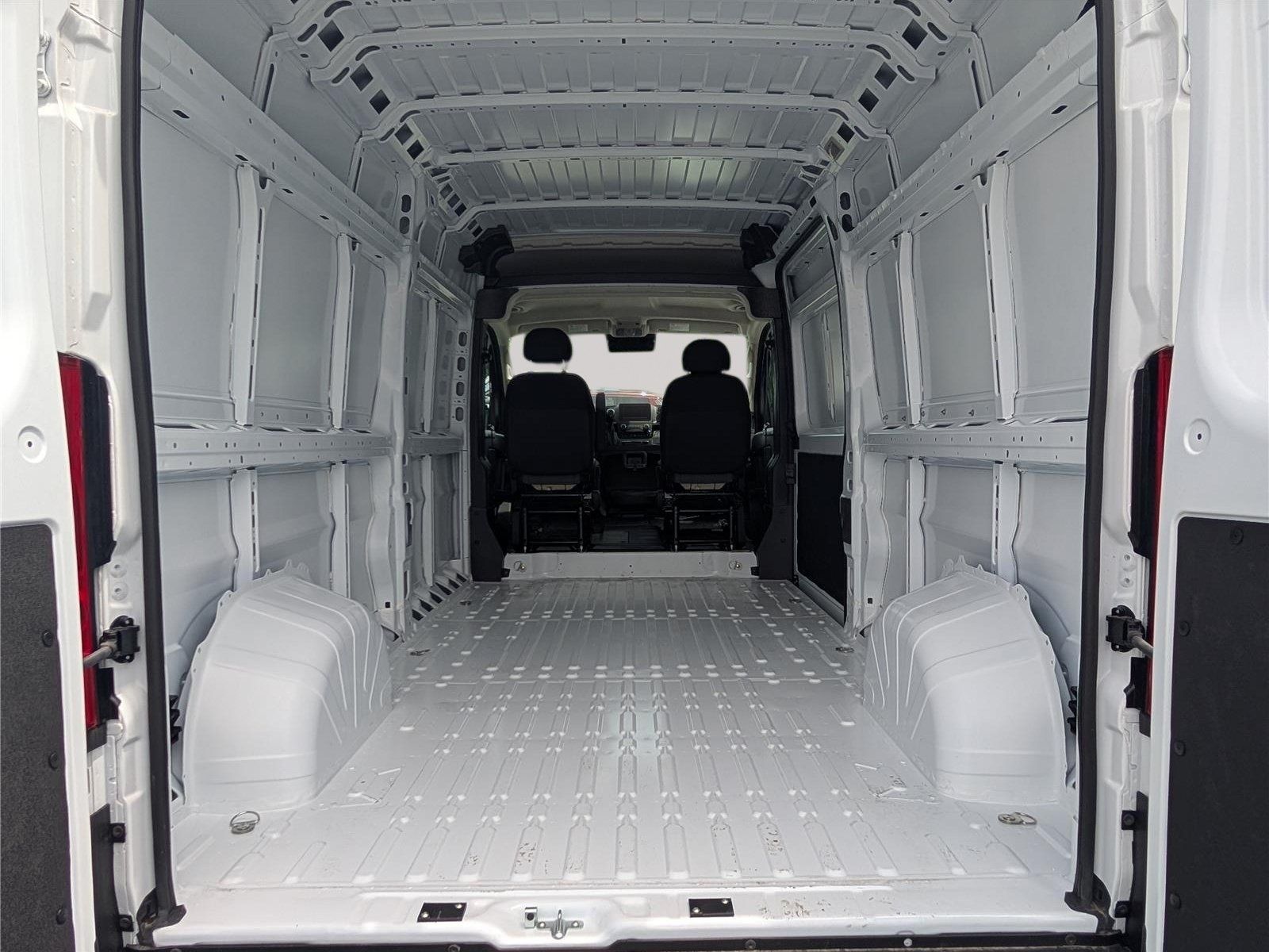 New 2026 RAM ProMaster 2500 FWD image 9