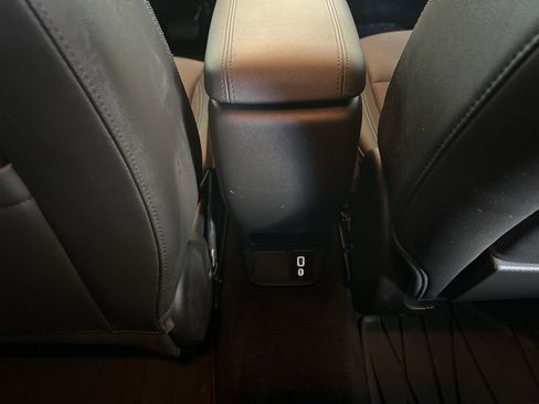 Used 2023 Buick Encore GX Select AWD/4WD image 22