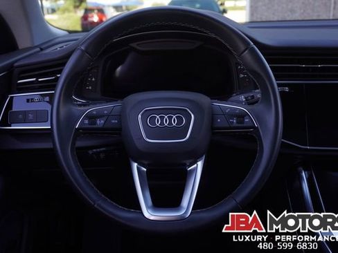 Used 2022 Audi Q8 Premium Plus w/ Premium Plus Package AWD/4WD image 27