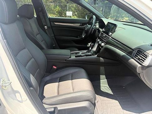 Used 2022 Honda Accord Sport image 28
