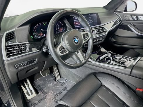 Used 2019 BMW X7 xDrive50i w/ M Sport Package image 11