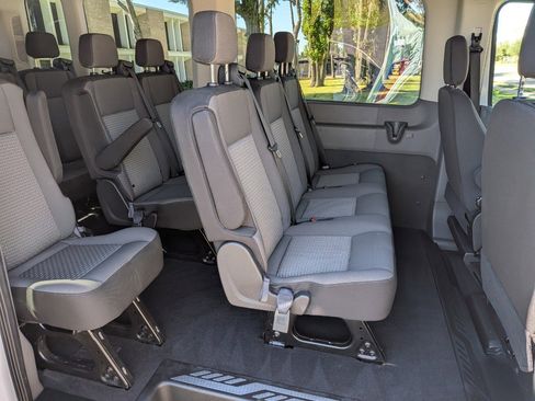 Used 2025 Ford Transit 350 XLT image 17