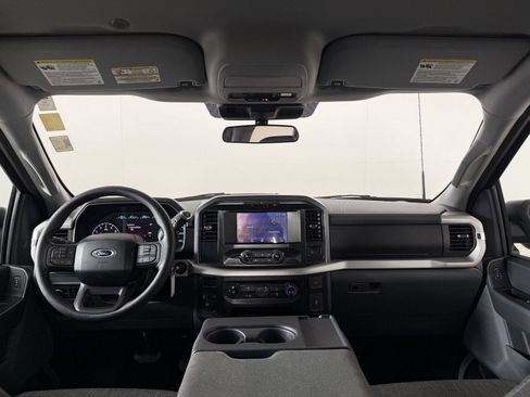 Used 2023 Ford F150 XLT AWD/4WD image 3