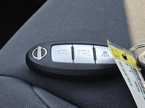 Certified 2022 Nissan Frontier S w/ Technology Package image 28